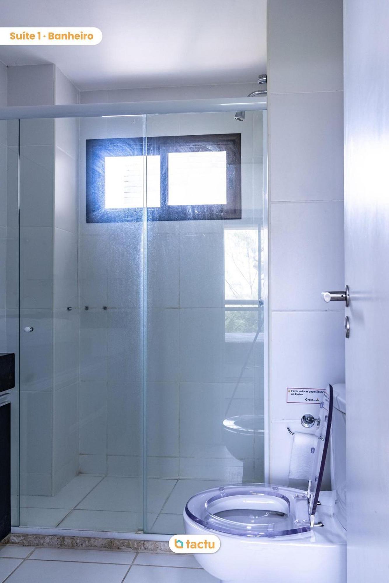 Apartamento confortável e espaçoso de 78 m2 perfeito para aproveitar o verão no Wai Wai Cumbuco por Tactu Exterior foto