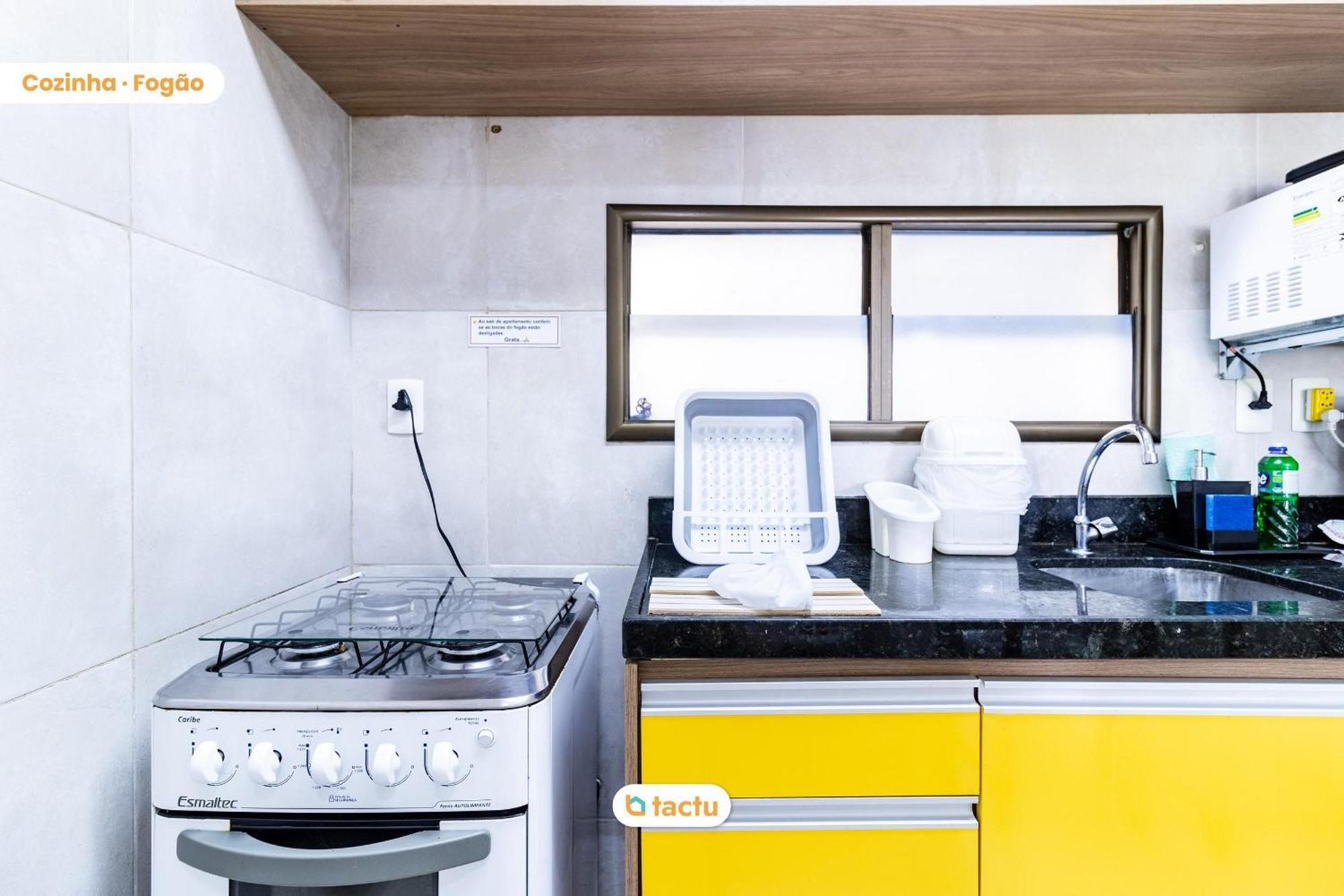 Apartamento confortável e espaçoso de 78 m2 perfeito para aproveitar o verão no Wai Wai Cumbuco por Tactu Exterior foto