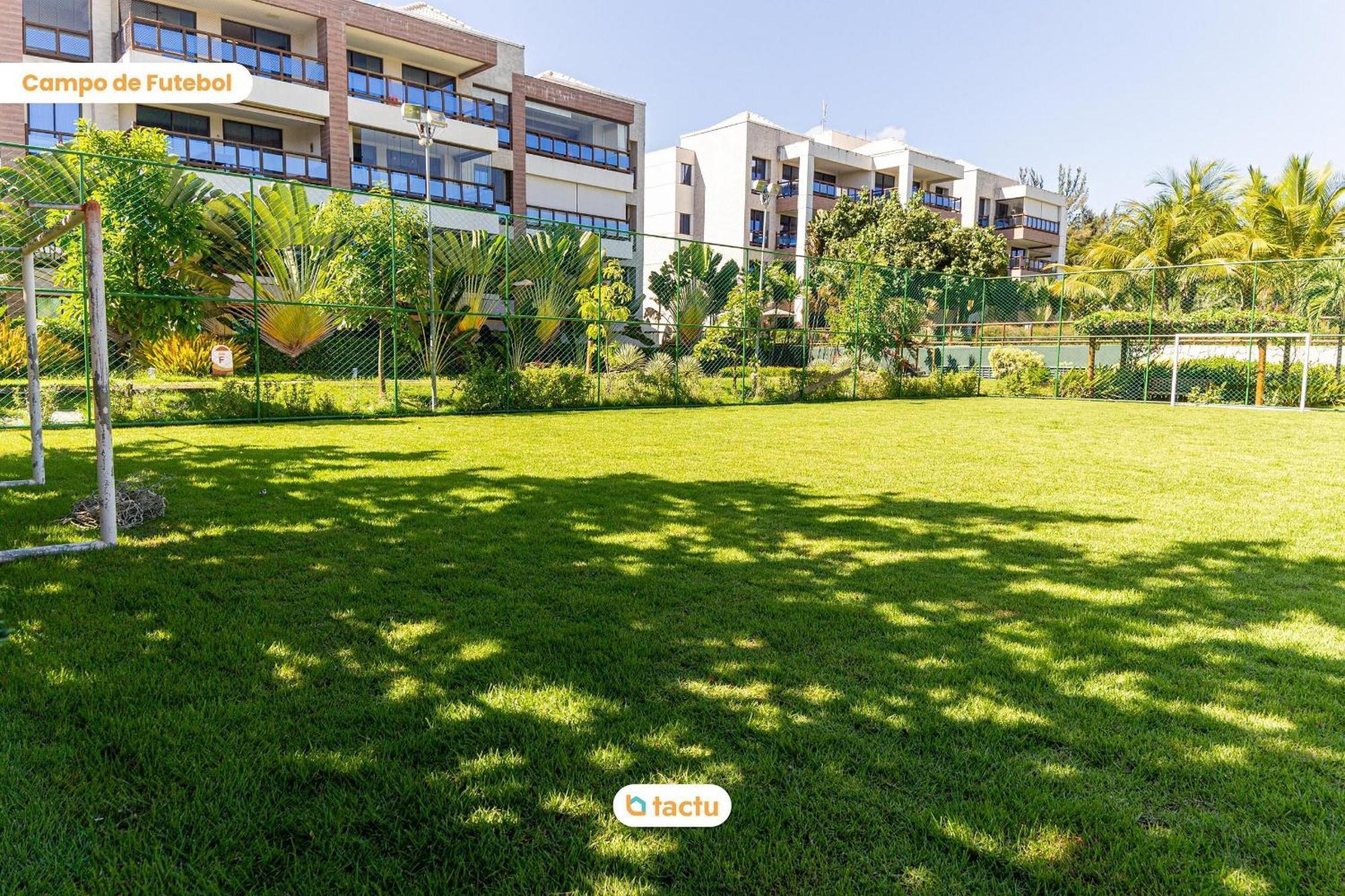 Apartamento confortável e espaçoso de 78 m2 perfeito para aproveitar o verão no Wai Wai Cumbuco por Tactu Exterior foto